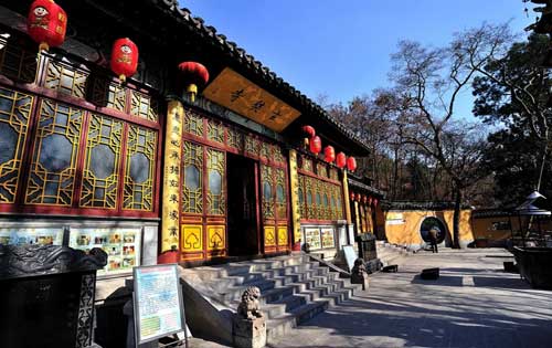 南京玄奘寺在什么地方？每天開放時(shí)間是怎樣安排的？