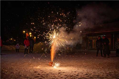 兩地明確:過年期間可燃放煙花爆竹！具體包括哪兩個地方呢？